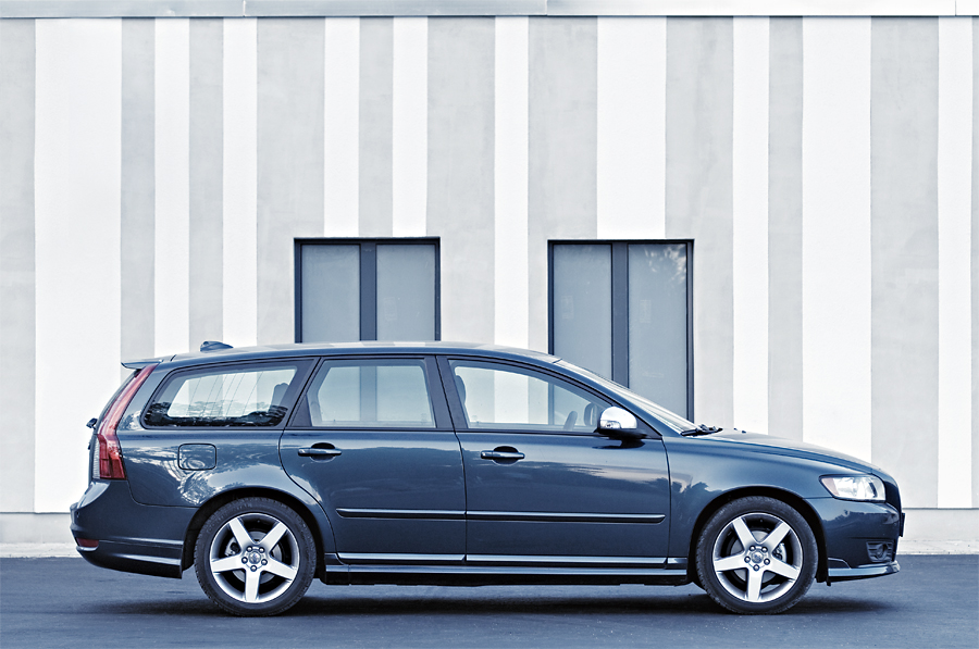 volvov50r_1.jpg